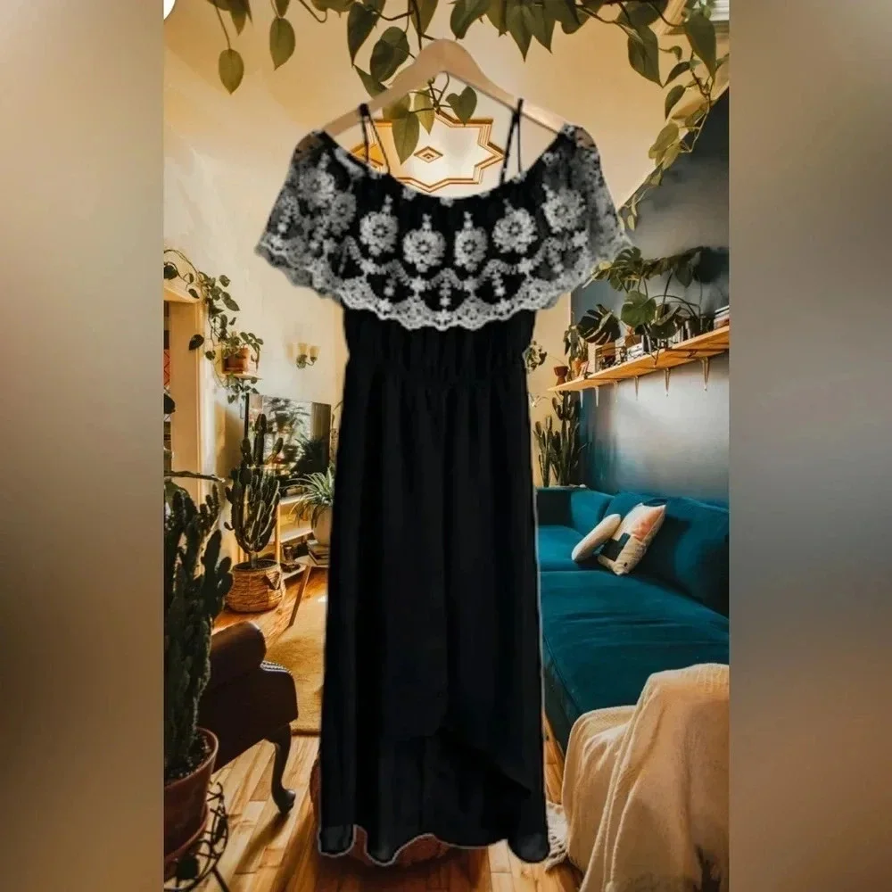 Women's Small Black Maxi Romper Dress Embroidered Floral Fairy Whimsigoth Witchy